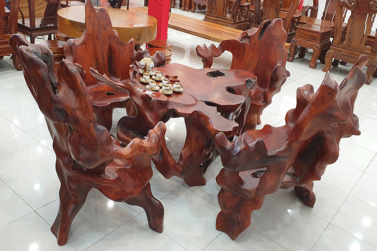 Các loại gỗ hương Gia Lai | Giá bàn ghế gỗ hương Gia Lai hiện nay